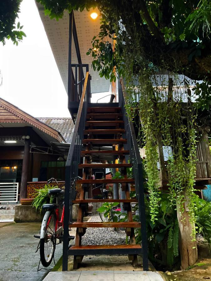 Kwanlah Homestay Мечем Екстер'єр фото